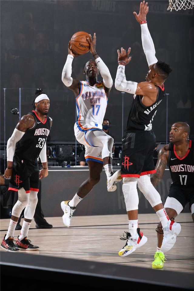 让我们拭目 让我们拭目