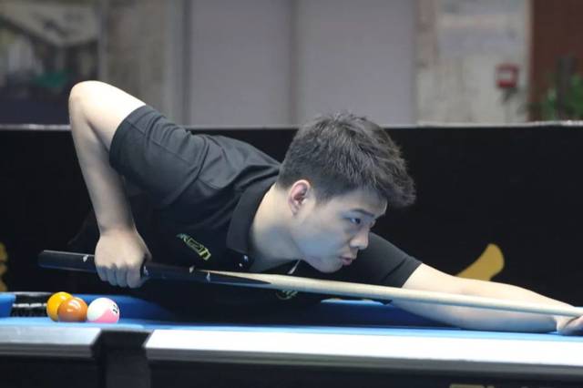 正式宣布退 正式宣布退