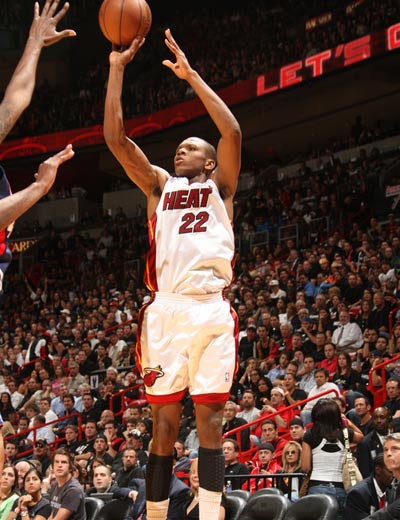 少年球员提 少年球员提