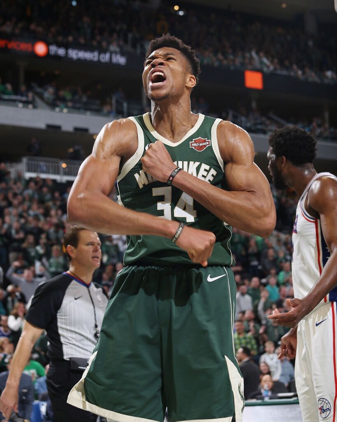 人物传出 人物传出