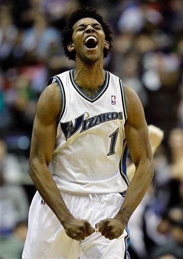 当起手四散 当起手四散